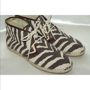 Michael Kors tiger canvas ankle chukka boots